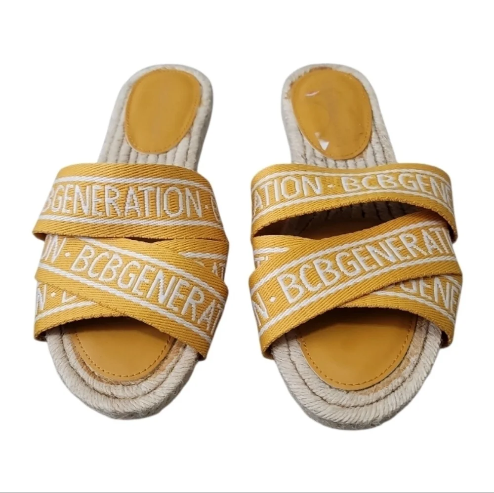 BCBGeneration Women Espadrille Maya Logo Slide Sandal Size 8M  NWOT